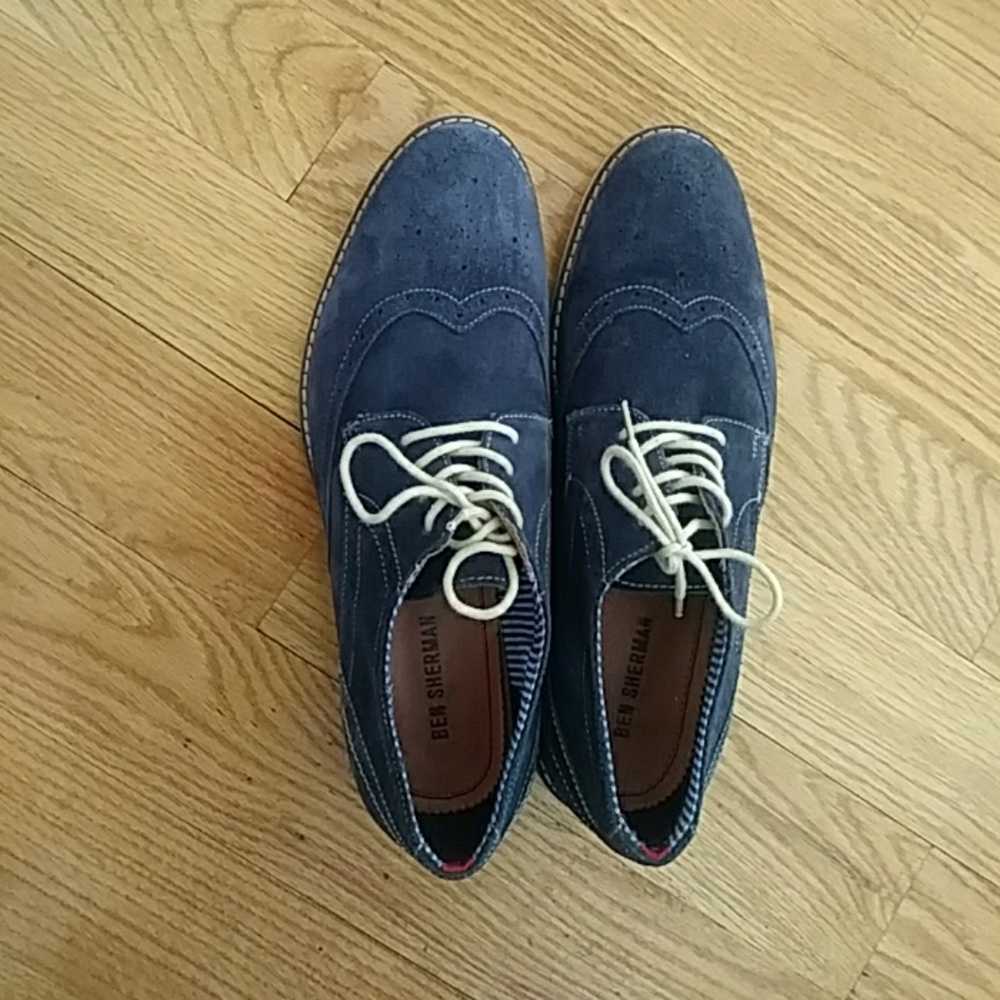 Mens shoes